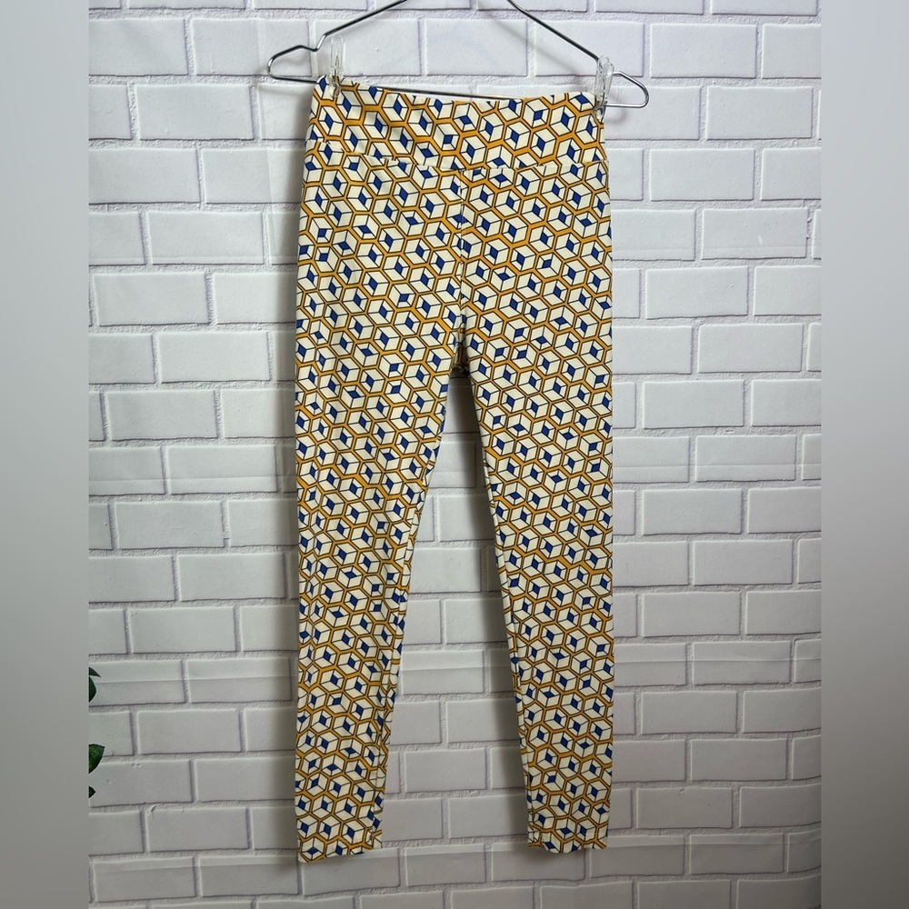 LULAROE women Geometric Patterned Pants-leggings/ONE SIZE